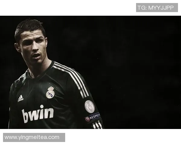 欧美足球明星的成长与蜕变全景图解读