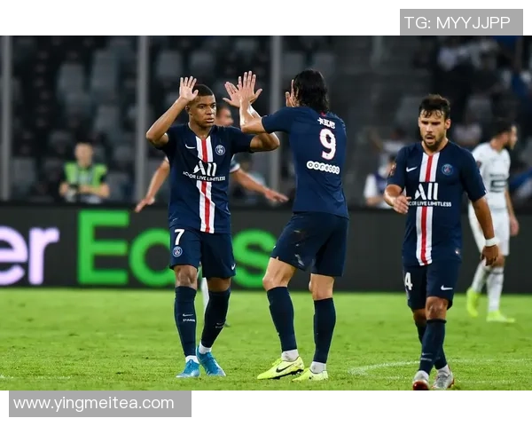 法国足球超级明星盘点他们的辉煌成就与传奇故事 法国足球超级明星盘点他们的辉煌成就与传奇故事